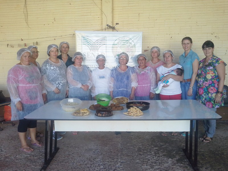 CRAS REALIZA CURSO DE APROVEITAMENTO INTEGRAL DE ALIMENTOS